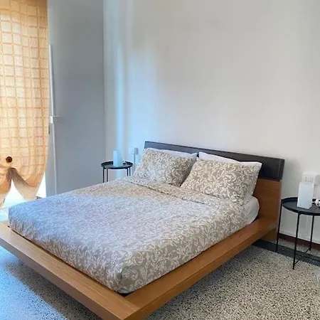 Francesca Ad דירה אלבה