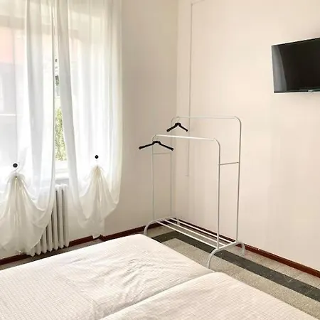 Francesca Ad Apartamento Alba (Piedmont)