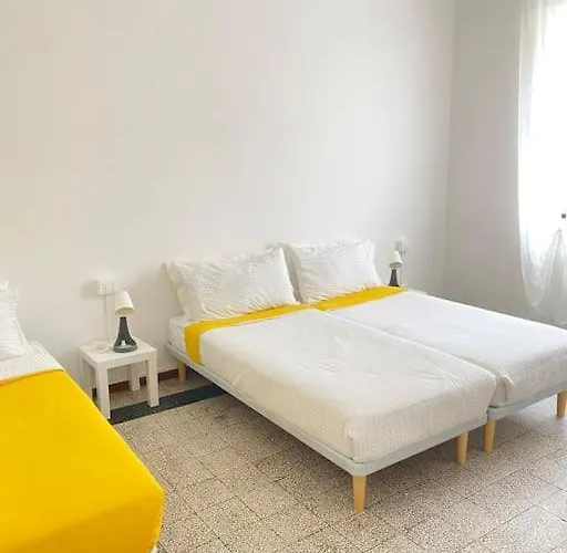 Francesca Ad Apartment